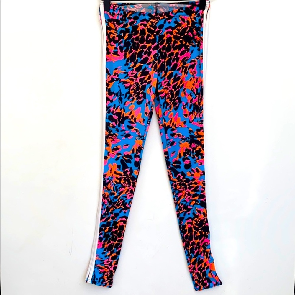 Weissman multicolored print dance leggings, size M
